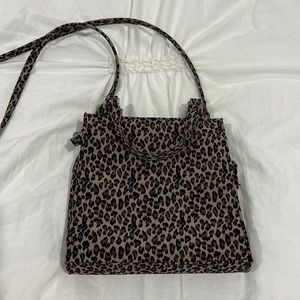 Hillard & Hanson cheetah mini crossbody bag